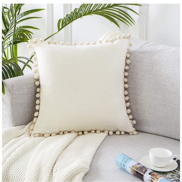 Classic Cream Farmhouse Adorable Trendy Pompom Throw Pillow Decor Cover Set - Picture 3 of 16